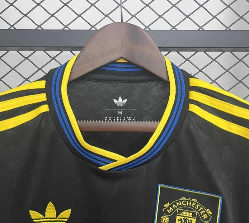 Manchester United Third short sleeve jersey