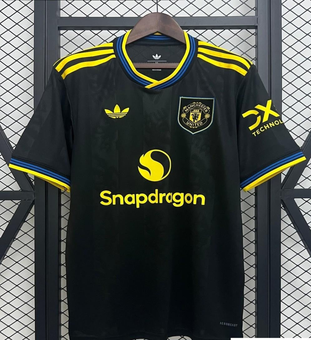 Manchester United Third short sleeve jersey