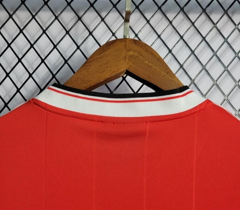 Retro Manchester United Home 98/99