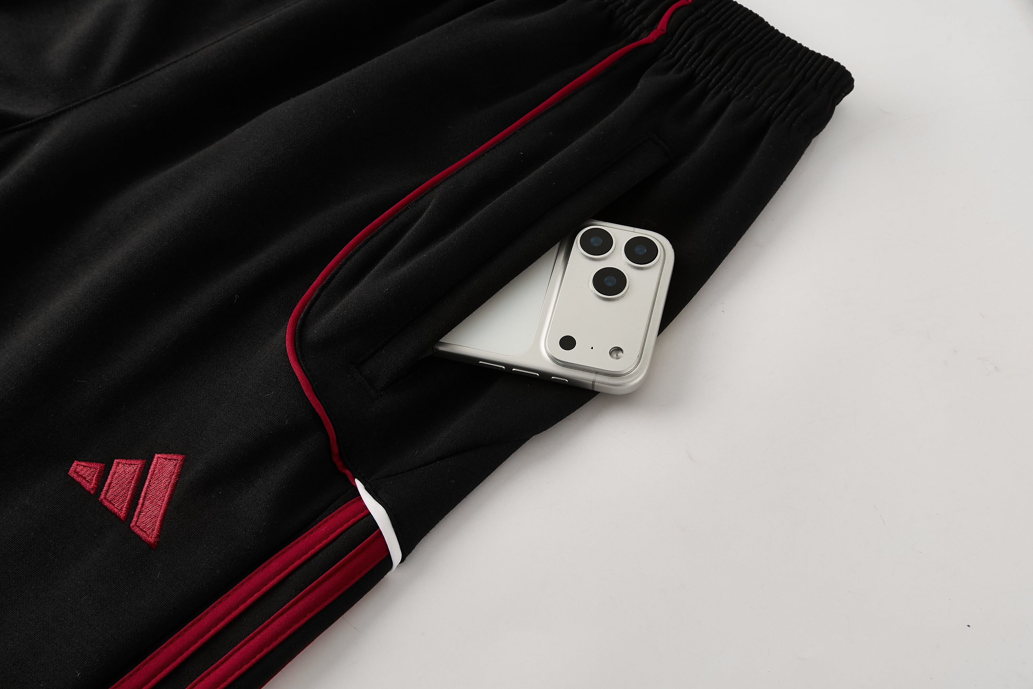 Liverpool Hoodie and Pants set 26/27